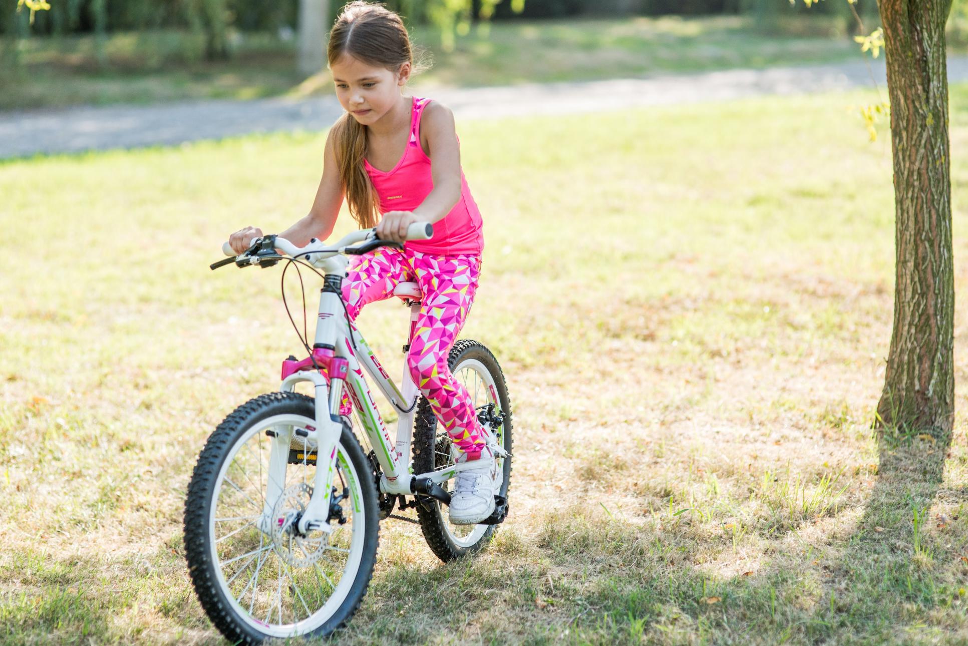 велосипед підлітковий для дівчинки